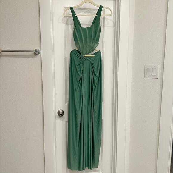 NWT Deme by Gabriella Valentina Set in Green Size Medium - Picture 2 of 6